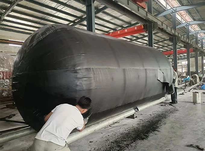 سب میرین کے لیے ربڑ کا فینڈر